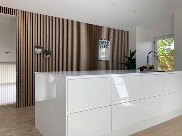 Premium-Akustikpaneel Eiche 3000×600