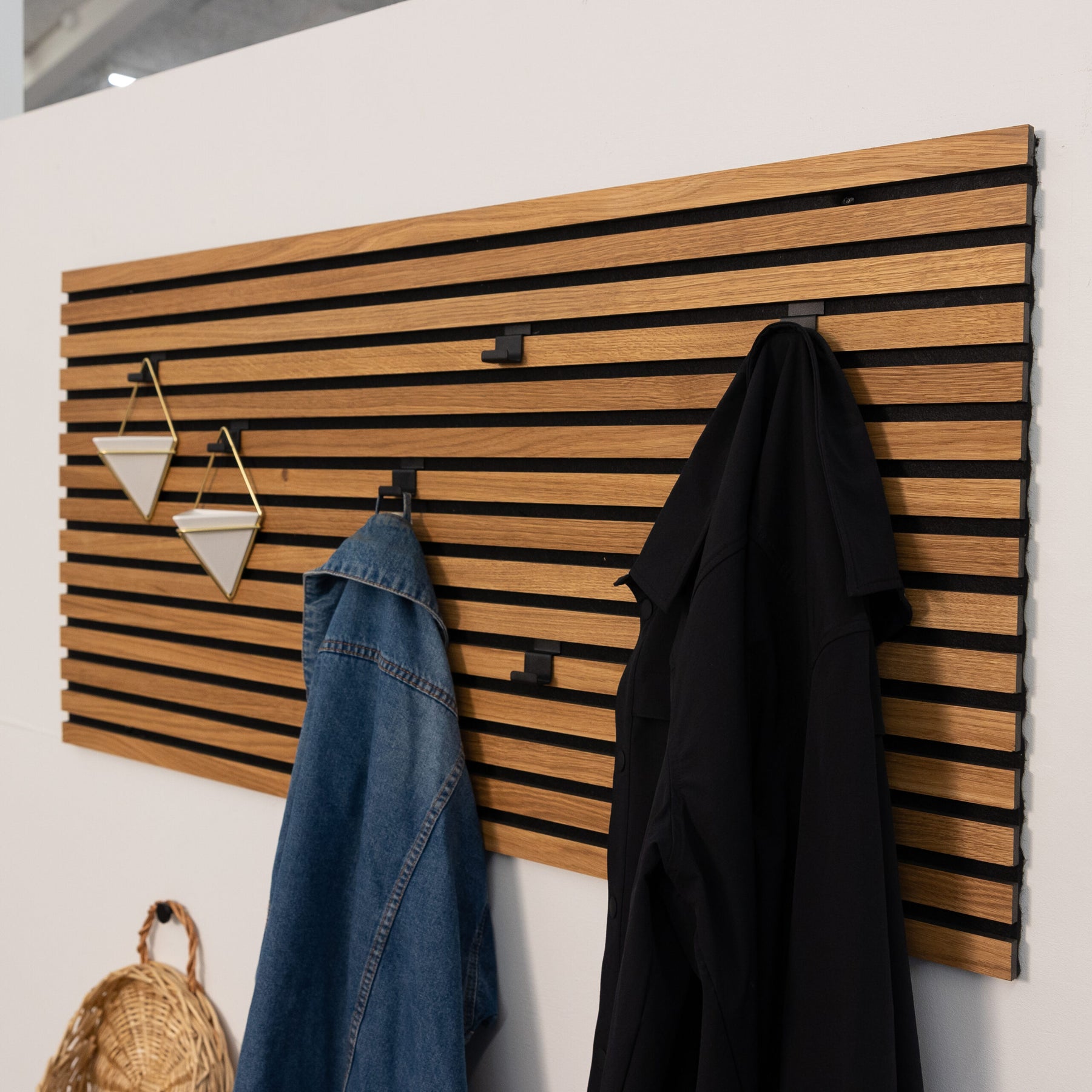 HAKENLEISTE 240 cm (5 Haken inkl.)