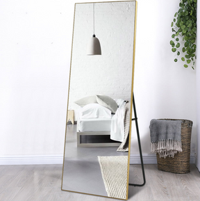Hochwertiger Spiegel mit goldenem Aluminiumrahmen - Freistehend 70×170 cm